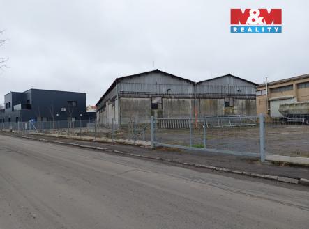 Pronájem skladovací prostor, 972 m²