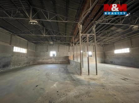 Pronájem skladovací prostor, 972 m²
