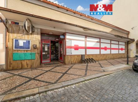 Pronájem obchodní prostor, 161 m²