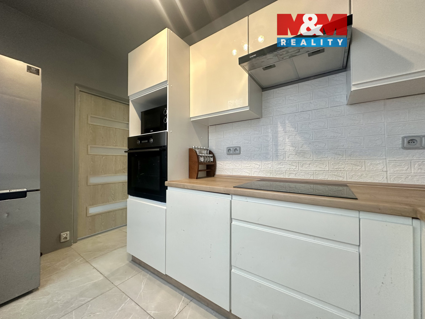 Prodej bytu 3+1, 64 m², Chomutov, ul. Písečná