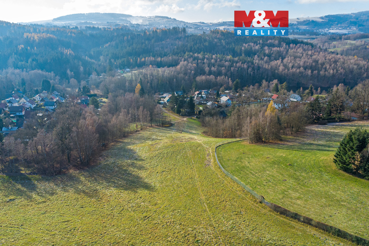 pohled na pozemek 