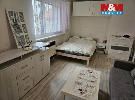 Pronájem bytu, 2+kk, 33 m²