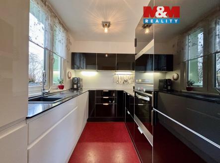 Prodej bytu, 4+1, 76 m²