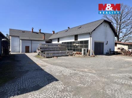 Prodej obchodní prostor, 670 m²