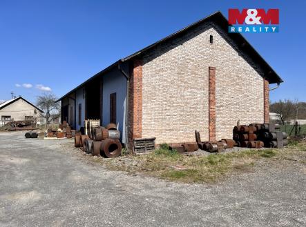 Prodej obchodní prostor, 670 m²