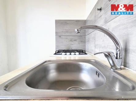 Prodej bytu, 1+1, 37 m²