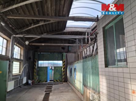 Pronájem obchodní prostor, 197 m²