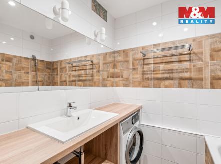 Pronájem bytu, 4+1, 77 m²