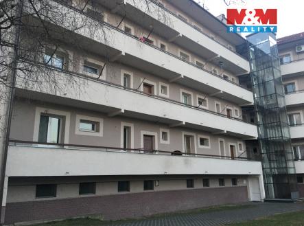 Pronájem bytu, 3+kk, 54 m²