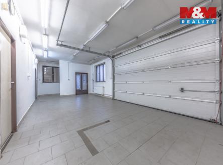 Prodej obchodní prostor, 140 m²