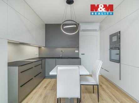 Pronájem bytu, 1+kk, 33 m²