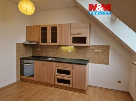 Pronájem bytu, 1+kk, 37 m²