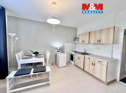 Pronájem bytu, 1+1, 38 m²