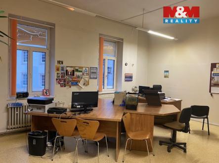 Pronájem kanceláře, 76 m²