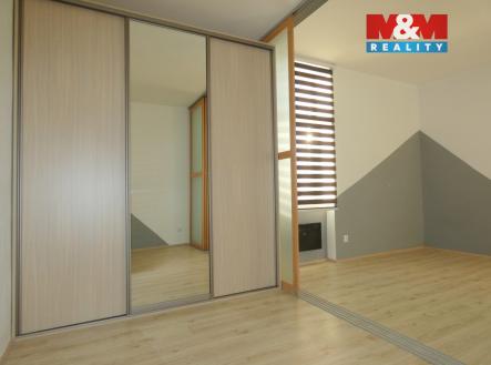 Pronájem bytu, 2+kk, 48 m²