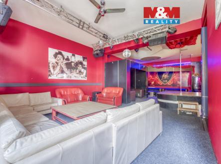 Pronájem obchodní prostor, 185 m²