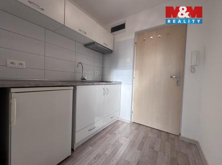 Pronájem bytu, 1+1, 28 m²