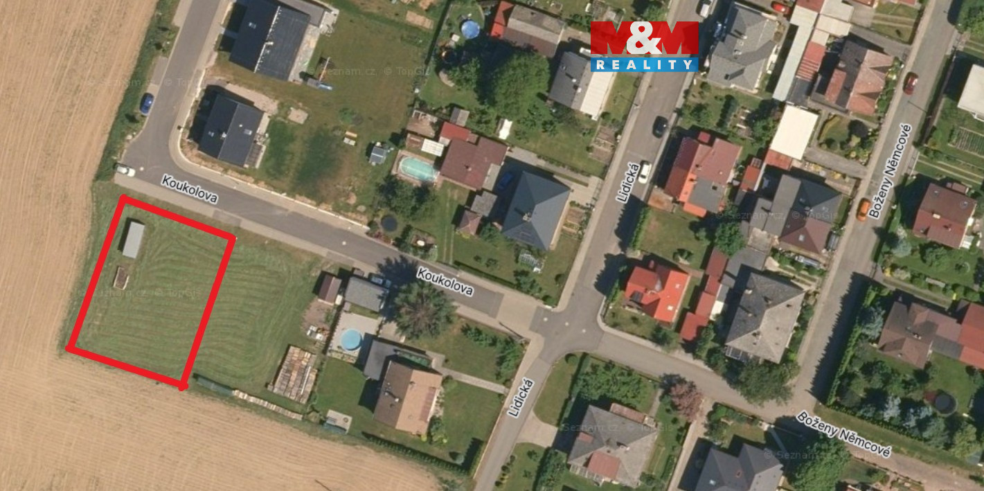 pozemek..jpg