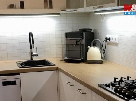 Prodej bytu, 3+1, 80 m²