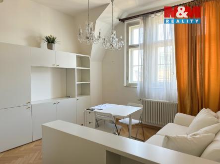 Pronájem bytu, 1+kk, 31 m²