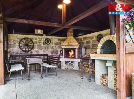 Prodej hotel, 705 m²