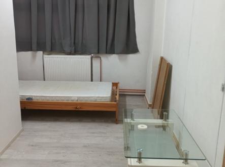 Pronájem bytu, 4+kk, 90 m²