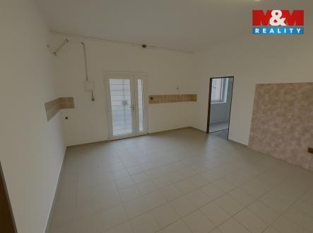 Pronájem skladovací prostor, 220 m²