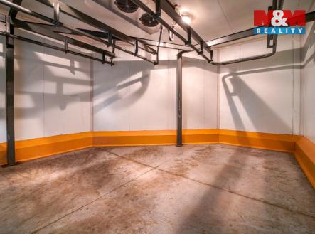Prodej výrobní prostor, 377 m²