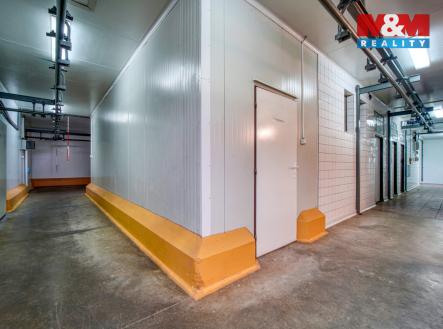 Prodej výrobní prostor, 377 m²