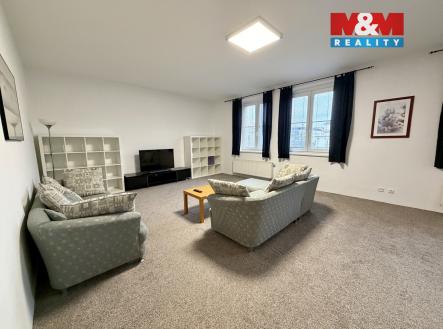 Pronájem bytu, 3+1, 140 m²