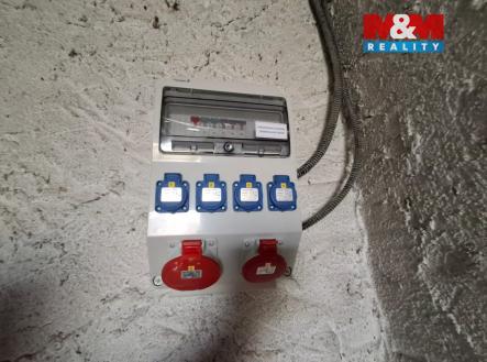 Pronájem skladovací prostor, 84 m²