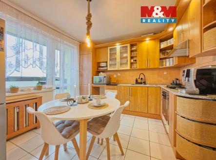 Prodej bytu, 3+1, 65 m²