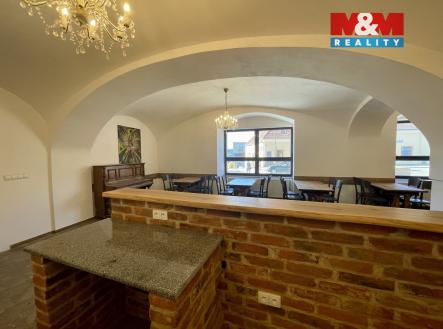 Pronájem restaurace, 300 m²