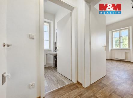 Pronájem bytu, 1+kk, 31 m²