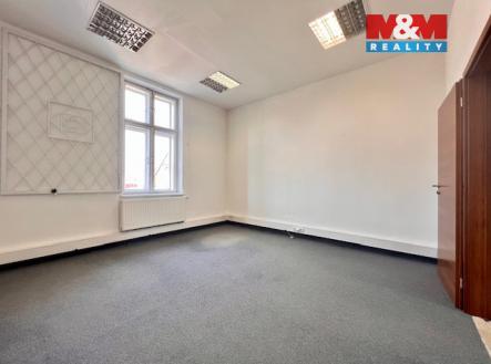 Pronájem kanceláře, 100 m²