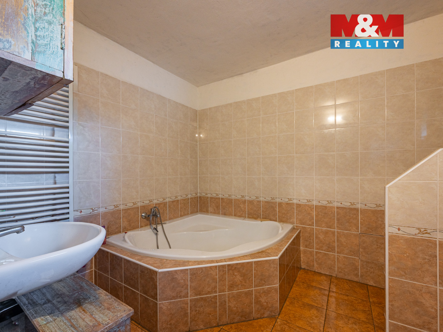 RODINNY DUM BUSIN-19.jpg