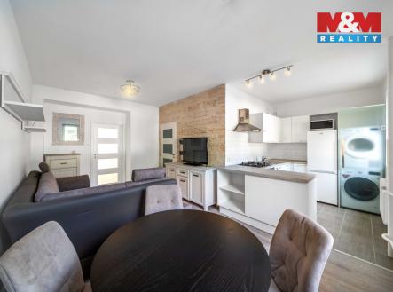 Prodej bytu, 2+kk, 42 m²