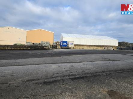 Pronájem pozemku pro komerční výstavbu, 1 300 m²