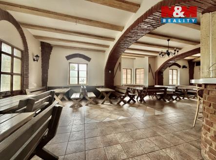 Pronájem restaurace, 165 m²