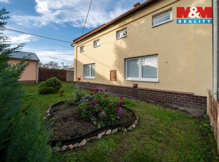 Prodej pozemku pro bydlení, 1 643 m²