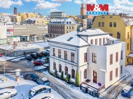 Prodej obchodní prostor, 600 m²