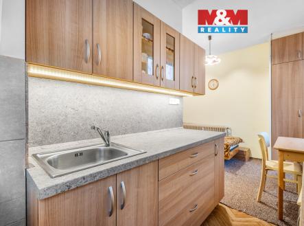 Prodej bytu, 2+1, 57 m²