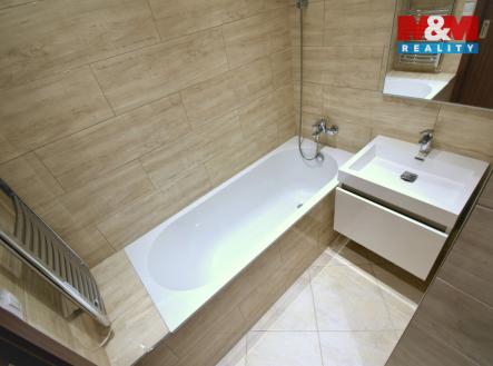 Pronájem bytu, 3+kk, 63 m²