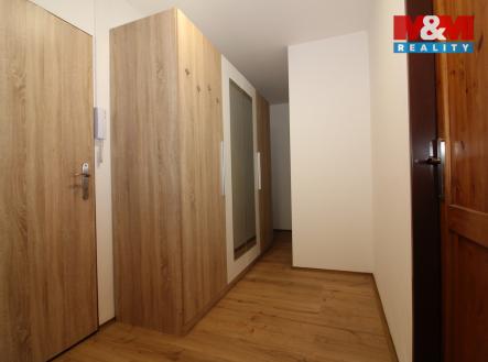 Pronájem bytu, 1+1, 43 m²