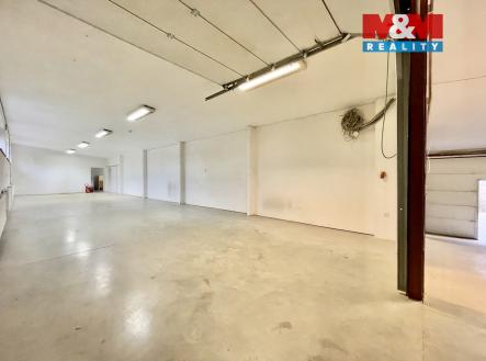 Pronájem skladovací prostor, 430 m²