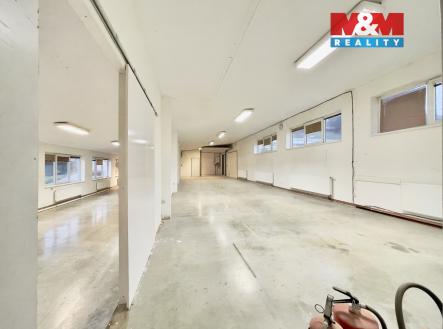 Pronájem skladovací prostor, 430 m²