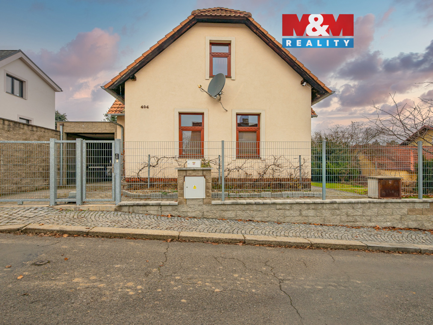 RODINNY DUM SEDLCANY-12.jpeg