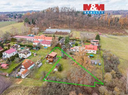 Prodej pozemku pro bydlení, 1 300 m²