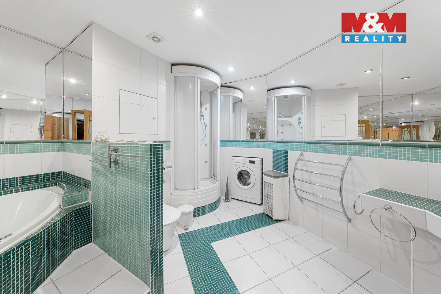 Josefa Ševčíka 2_8.jpg