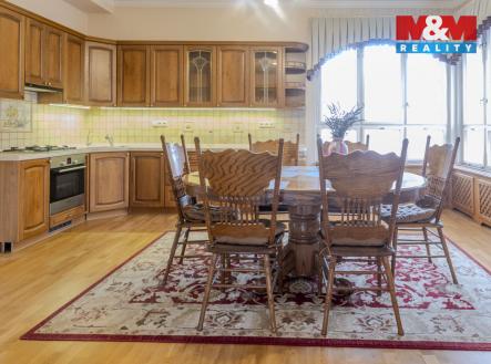 Prodej domu/vily, 300 m²